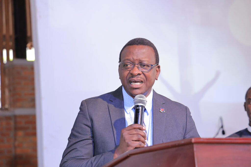 UCU DVCFA MR DAVID MUGAWE ADDRESSING STUDENTS AT THE LAUNCH OF THE GUILD RUN 2026