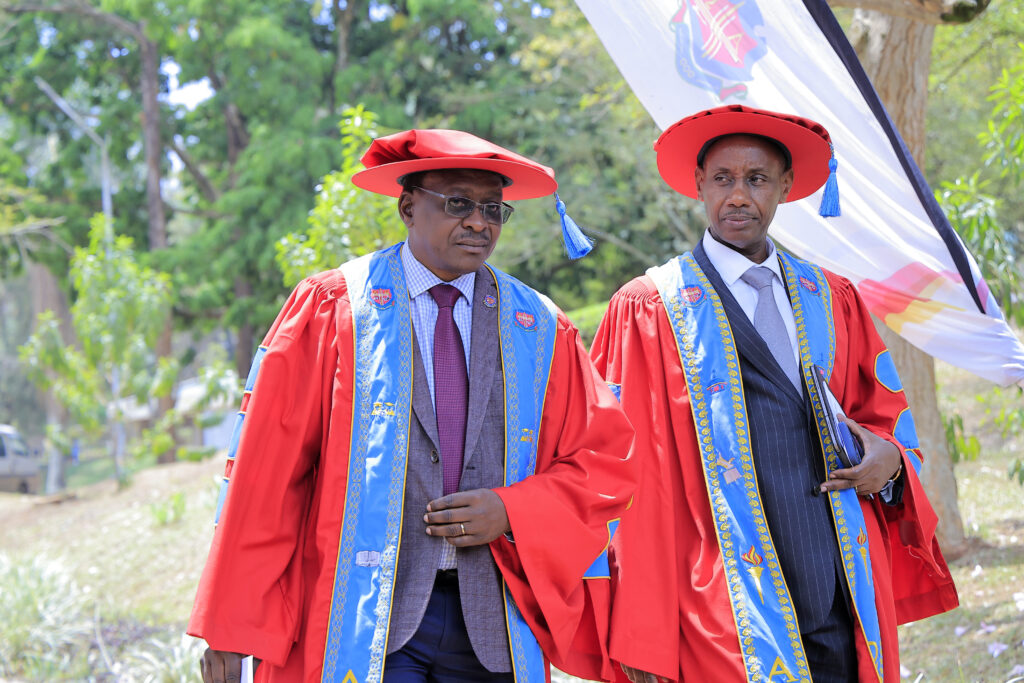 UGANDA CHRISTIAN UNIVERSITY VICE CHANCELLOR AND DEPUTY VICE CHANCELLOR FINANCE